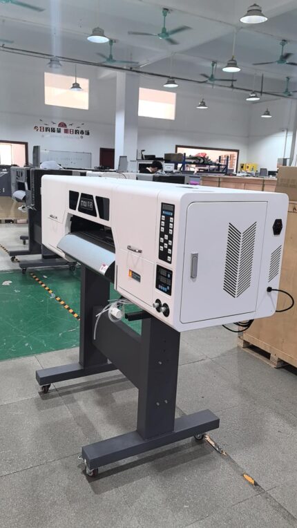 Professioneller DTF-Drucker für 60-cm-Rollen mit zwei Druckköpfen und automatischem Schüttler – Bild 7